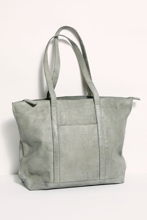 Cali Leather Tote - Accent's Novato