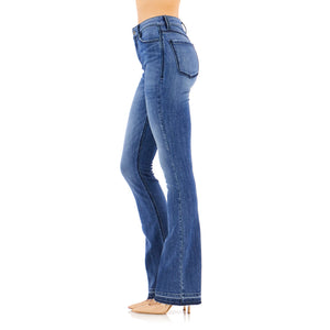 
            
                Load image into Gallery viewer, Starlet Boot cut Jean
            
        