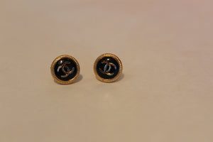 
            
                Load image into Gallery viewer, Vintage Chanel button earrings
            
        