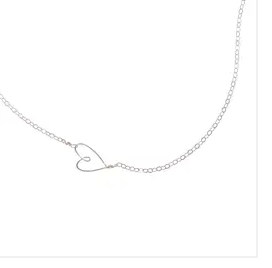 
            
                Load image into Gallery viewer, Tiny Heart Necklace - Accent&amp;#39;s Novato
            
        
