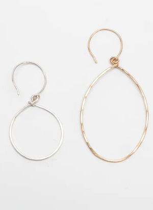 
            
                Load image into Gallery viewer, Tumbleweed Oval Essential Hoop Earrings - Accent&amp;#39;s Novato
            
        